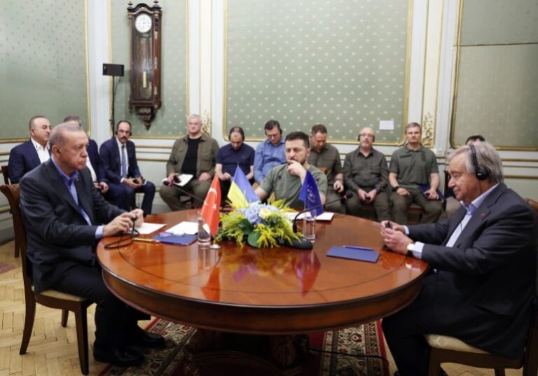 Erdogan sobre conflicto en Ucrania: “Esta guerra terminará en una mesa de negociaciones”