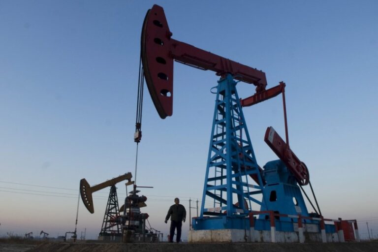 Interrumpen el suministro de petróleo ruso a través de Ucrania