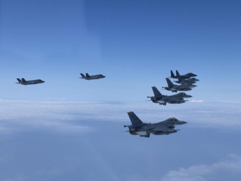 EEUU y Corea del Sur responden ante provocación de Corea del Norte con “simulacro de bombardeo de precisión”